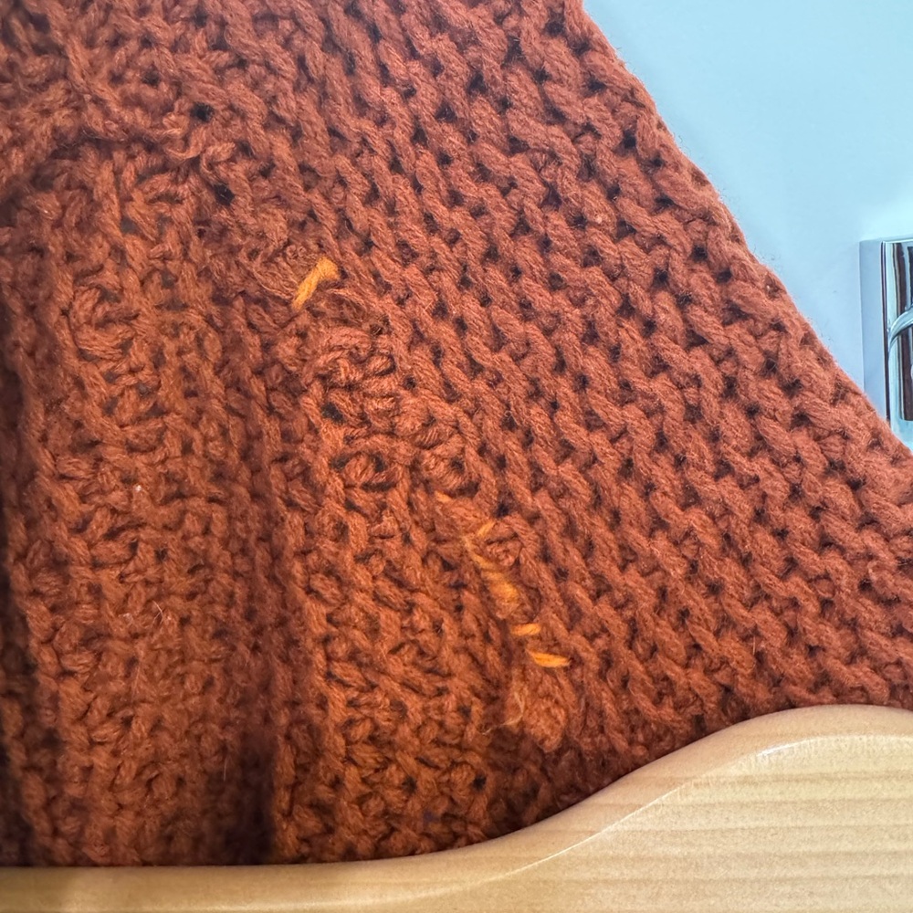 Pendleton Men's Rust Sweater Size Small - image 3